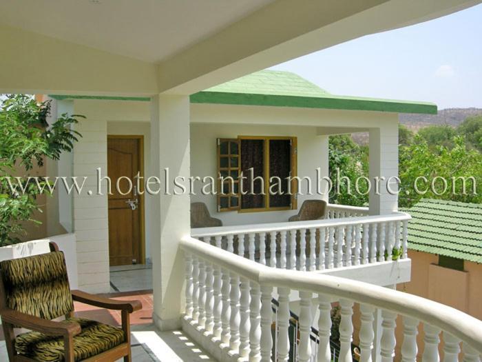 Ranthambhore Vatika Resort Sawai Madhopur Exterior foto