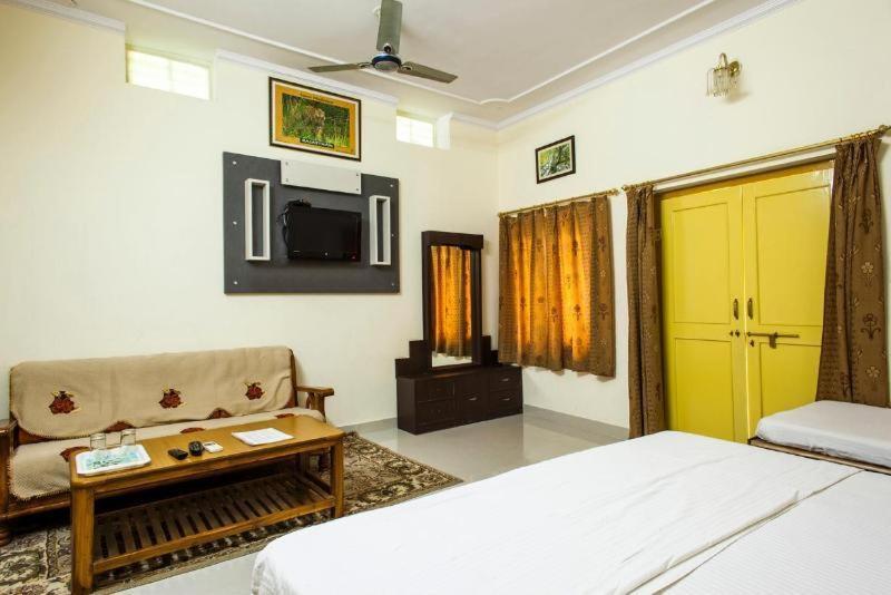 Ranthambhore Vatika Resort Sawai Madhopur Exterior foto
