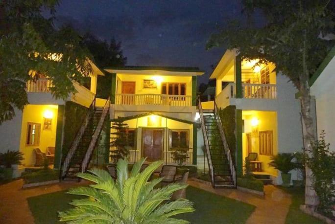 Ranthambhore Vatika Resort Sawai Madhopur Exterior foto